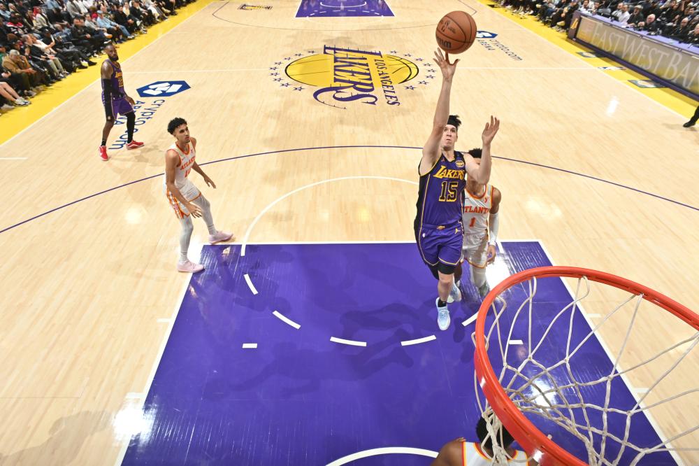 相比之下 相比之下