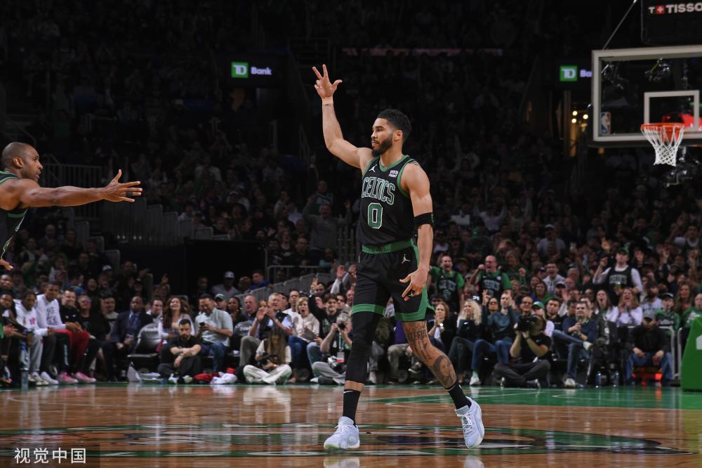 是他在雪场 是他在雪场