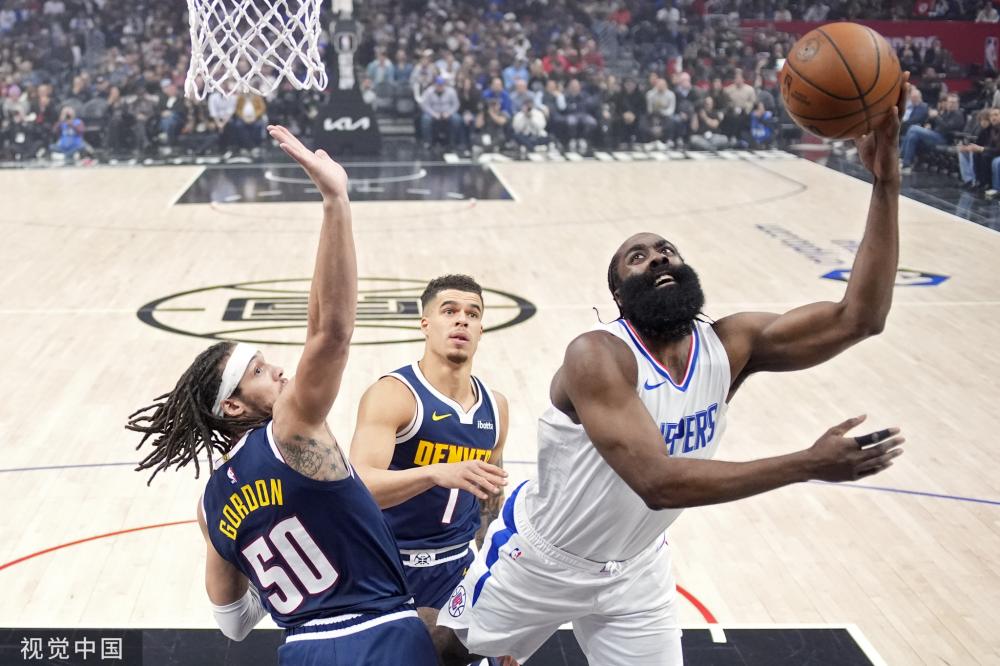 超过半数的 超过半数的