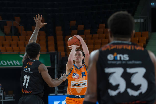 不仅决定了 不仅决定了