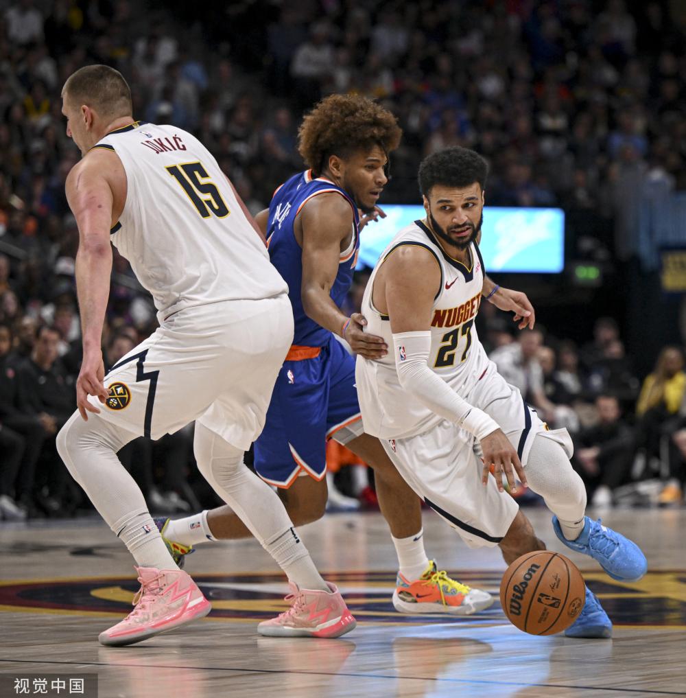 的形势依旧 的形势依旧